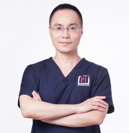 南昌维乐口腔医院郑韵哲