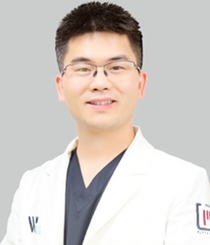 上海维乐口腔门诊部黄庆巍